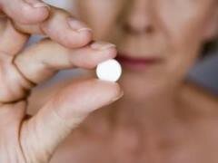 Прием таблеток при приступе стенокардии